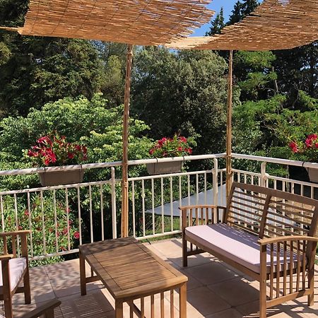 Le Nid Des Corbieres Bed & Breakfast Bizanet Bagian luar foto