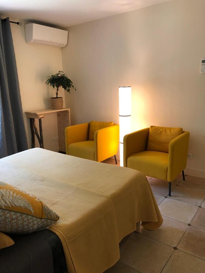 Le Nid Des Corbieres Bed & Breakfast Bizanet Bagian luar foto